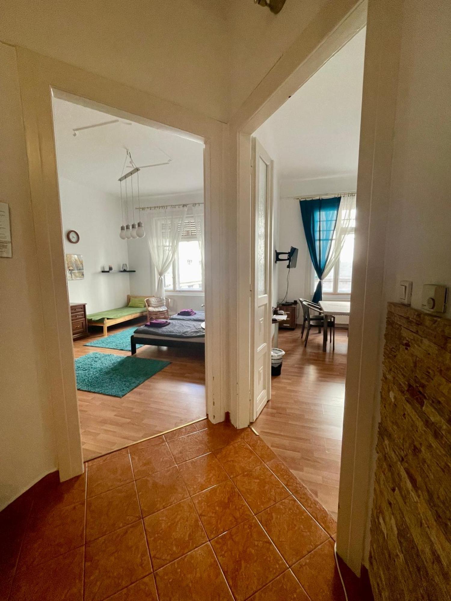 Appartamento Kriszti Budapest Esterno foto